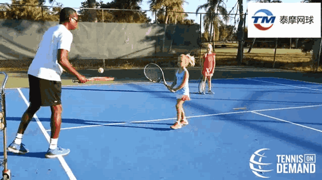 九游体育-包含棒球赛场再起风云：塞外青龙队小胜岭北火狐队，脚步移动更到位传控打穿防线的词条